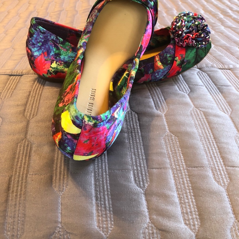 Multi-color ballet flats! - Picture 4 of 4